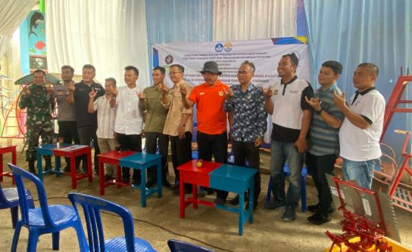 Mekanisasi & Smart Farming:Terobosan  PKM Universitas Galuh untuk Petani Ciamis