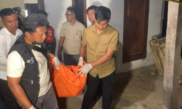 BREAKING NEWS, Pasutri di Ponorogo Tewas Usai Diduga Dibunuh Anaknya