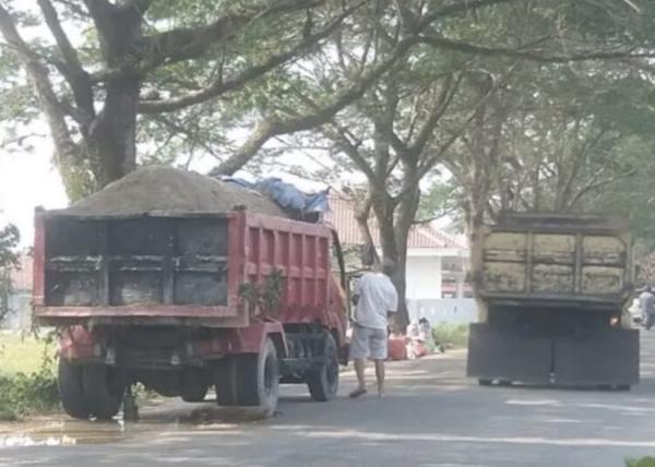 Perbup Baru Tegaskan Batas Jam Operasional Truk Tanah, Melanggar Akan Kena Sanksi!