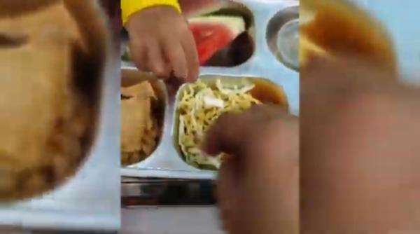 Lagi-lagi Ulat Sayur Kembali Muncul di Menu MBG di Tuban