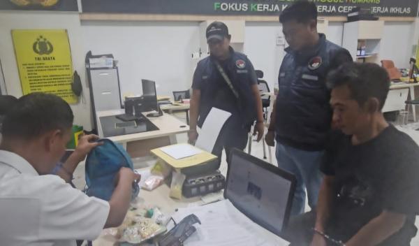 Penggerebekan Spektakuler! Polresta Sidoarjo Bongkar Jaringan Narkoba Bernilai Rp1,5 Miliar