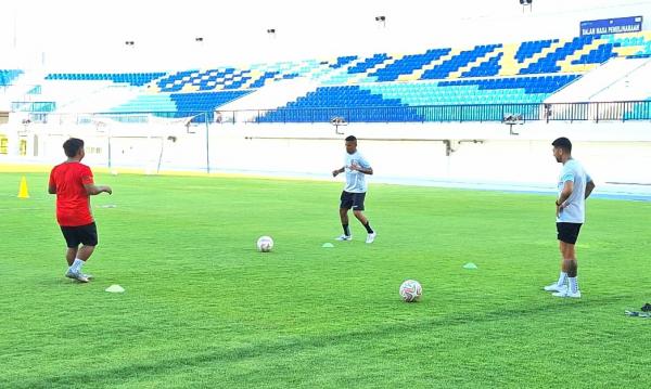 Kondisi Beto dan Bustos Jadi Teka-teki, Persela Fokus Strategi Hadapi Persiku Kudus