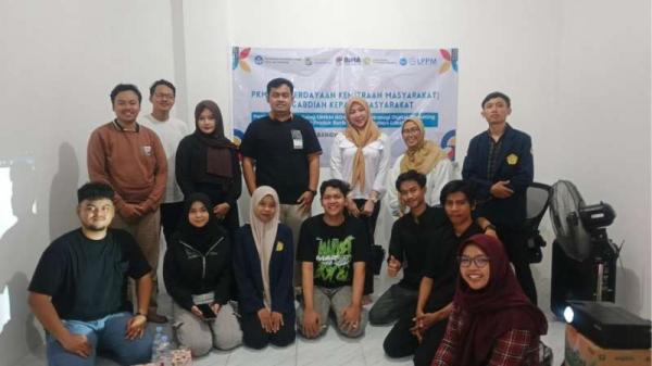 UTM Dorong BOVE Clothing Bangkalan Naik Kelas Lewat Legalitas dan Digital Marketing