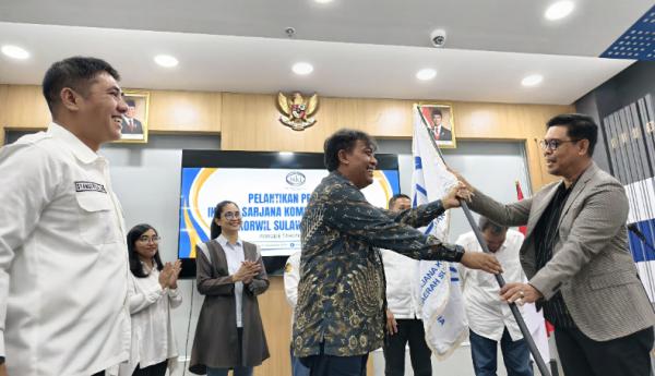 Era Baru ISKI Sulsel: Andi Edy Manaf Resmi Dilantik Jadi Ketua, Gen Z Dominasi Pengurus