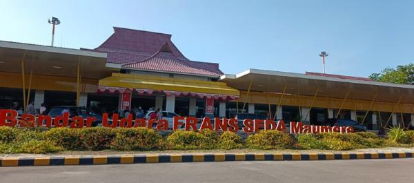 Erupsi Lewotobi: Flores Terkepung, Empat Bandara Ditutup