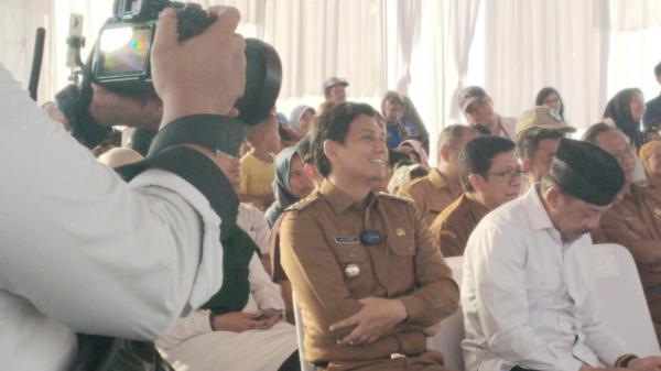 Kampung Nelayan Indramayu Diresmikan, Bupati Lucky Hakim: Jangan Dijual! Dijaga dengan Baik