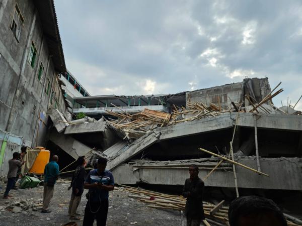 BREAKING NEWS: Total 17 Korban Meninggal Ditemukan dari Reruntuhan Musala Ponpes Al Khoziny