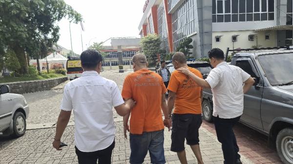 Polisi Gresik Bongkar Modus Baru Peredaran Sabu, Dua Pengedar Ditangkap