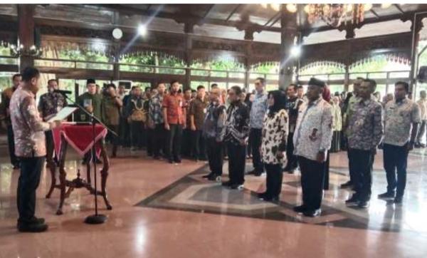 Rotasi di Pemkab Kudus : Kadishub, Kepala DKK Distafahlikan, Kadinas Pariwisata di Perpustakaan