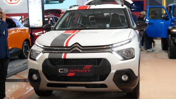 Mobil Sporty dan Modern Ramaikan GIIAS Bandung 2025