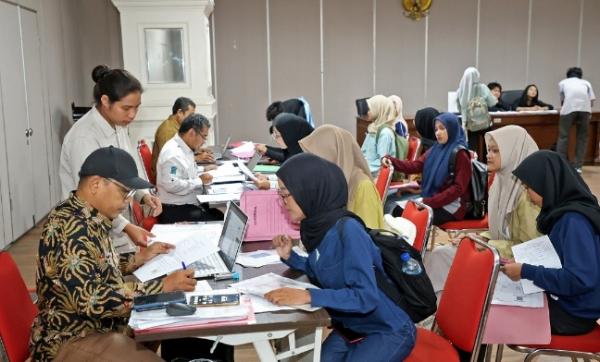 Surabaya Salurkan 2.766 Beasiswa Pemuda Tangguh, Aturan Diperketat, Simak Rinciannya