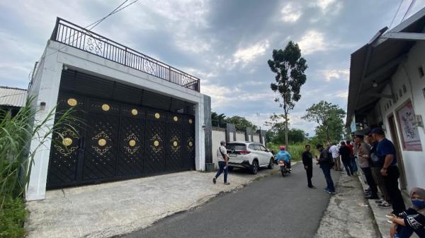 Nasabah BLN Geruduk Rumah Bos di Boyolali dan Salatiga, Janji Manis Tak Terbukti