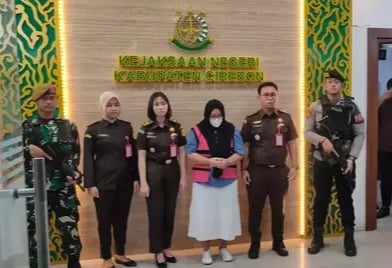 Kejari Cirebon Tahan Mantan Staf Bank, Diduga Korupsi Rp24,67 Miliar dan Cuci Uang