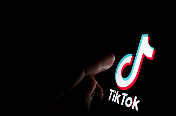 Langgar Aturan Digital, TikTok Resmi Dibekukan Komdigi