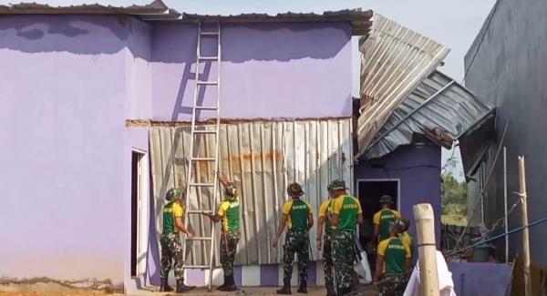 142 Rumah Rusak Diterjang Angin Puting Beliung di Gowa