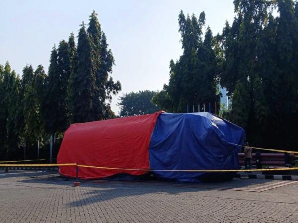 Mobil Tangki Terbakar di SPBU Kemanggisan, Penyebab Masih Diselidiki