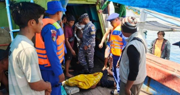 Kisah Haru Laut Muncar, Nelayan Selamatkan 25 ABK Saat Kapal Terbakar di Banyuwangi, 1 Orang Tewas