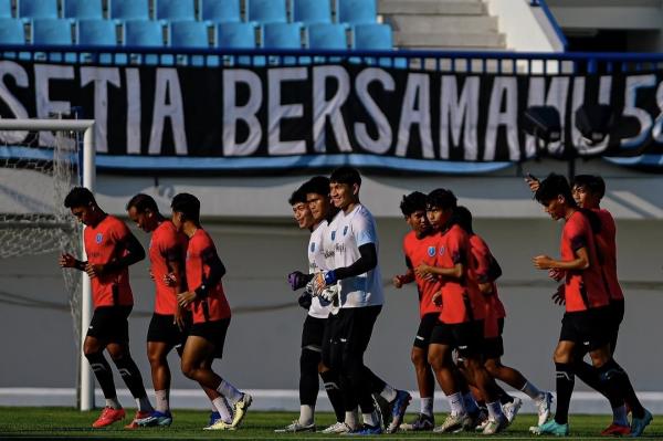 Persela Lamongan Cari Nahkoda Baru, Beberapa Pelatih Sudah Paparan