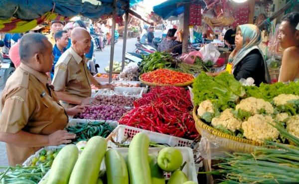 Pasar Jatibarang Indramayu Didatangi Pejabat, Ternyata Ini Alasannya