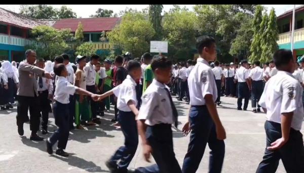 Trauma Healing untuk Siswa SMPN 1 Geyer Pasca Tragedi Maut