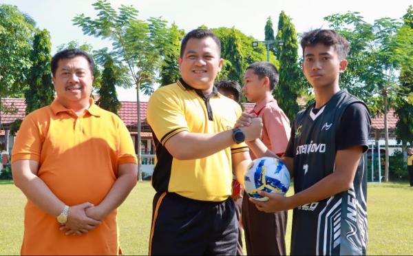 Lihatlah! Semangat Pelajar Sebelum Bertanding Lomba Kamtibmas Piala Kapolres Jombang