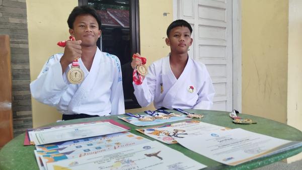 Azry dan Azam, Dua Kakak Beradik Karateka Bangka Barat yang Ingin Tembus SEA Games