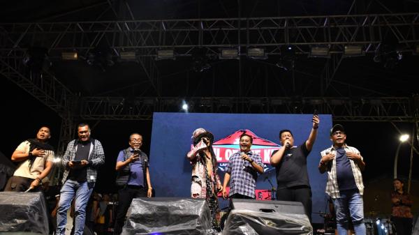 header img