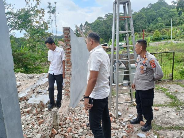 Tragis! Pekerja Tertimpa Reruntuhan saat Bongkar Villa di Kuningan, Ada Korban Tewas