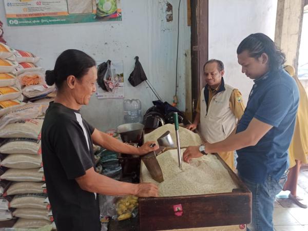 Dibawah HET, Polres dan Disperindag Cilegon Pastikan Harga Beras Masih Aman