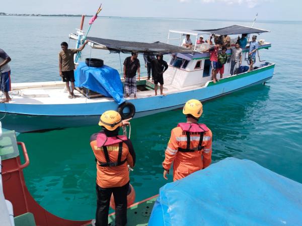 Lima Hari Terombang Ambing di Laut, Nelayan Asal Pulau Sakala Sumenep Ditemukan Selamat