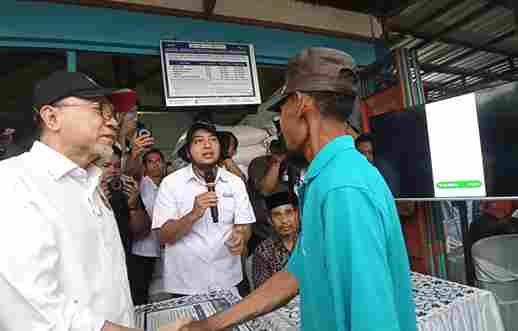 Menko Zulhas Mendadak Cek Gudang dan Kios Pupuk di Jombang, Ini Hasilnya