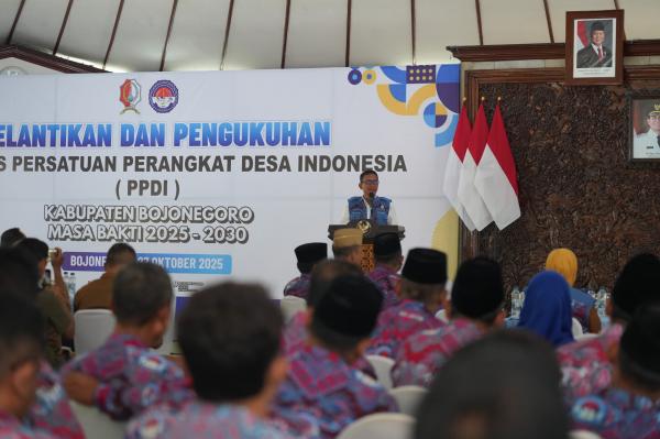 Bupati Bojonegoro Minta PPDI Perkuat Sinergi dan Profesionalisme Perangkat Desa