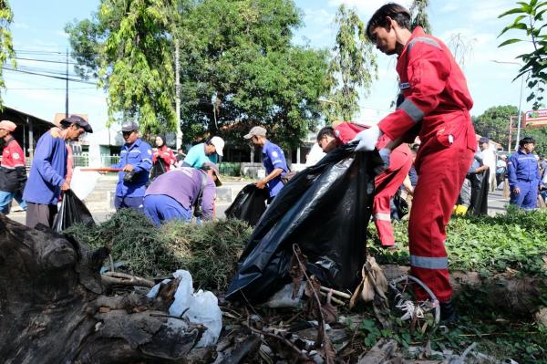 Kolaborasi Kilang Balongan, KLHK, dan Pemda Indramayu: Bersatu Lawan Sampah!