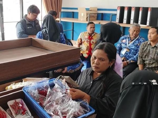 Tekan Laju Inflasi dan Jaga Kestabilan Harga, Disperindag Grobogan Gelar Pasar Murah di Purwodadi