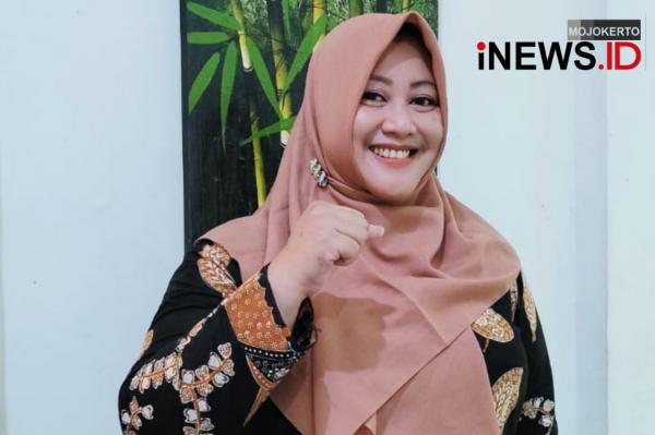 Pingky Hidayati Ajak Pelajar Jombang Jadi Pelopor Perubahan, Cerdas Akademik Dan Berkarakter