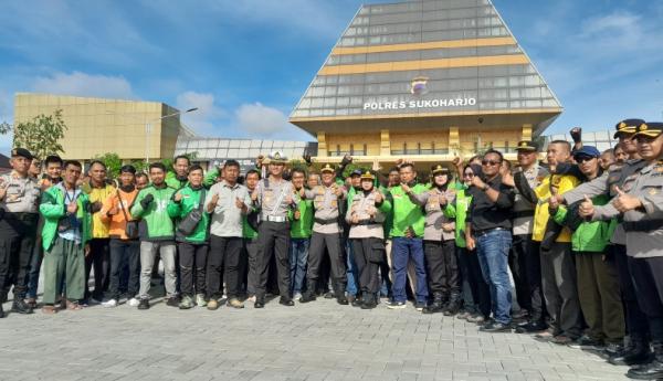 Apel Kamtibmas di Sukoharjo, Polisi dan Ojol Deklarasi Sinergi Jaga Keamanan Wilayah