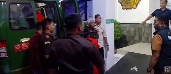 Tiga Pejabat KPU Ditahan Kejari Sumba Timur, Diduga Korupsi Dana Hibah Pilkada Lebih Dari Rp3,7 M