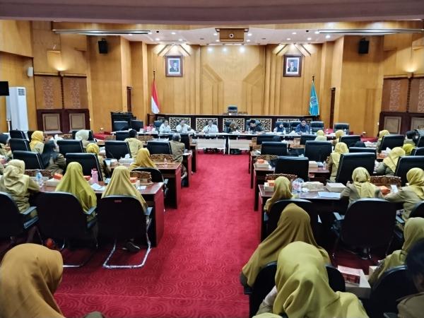 Gawat Darurat! 63 Puskesmas Surabaya Kena Semprot DPRD: Pelayanan Ambyar Gara-gara Kurang Dokter