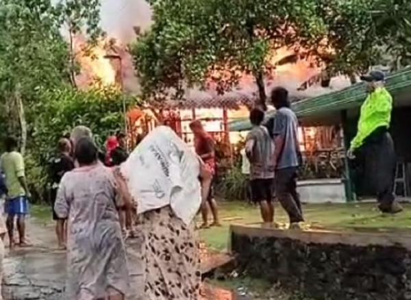 Kebakaran Rumah di Geyer Grobogan, Pemilik Alami Luka Bakar dan Kerugian Rp250 Juta