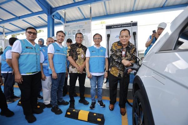 Naik 329 Persen, Permintaan Pengisian Mobil Listrik di Jatim Melejit Usai PLN Buka SPKLU Center
