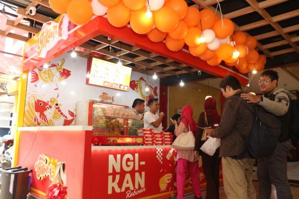 Hendy Setiono Luncurkan Ngikan Reborn Kedua di Nginden Dengan Konsep Baru