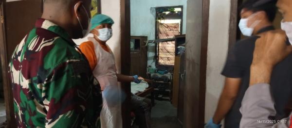 Warga Geger, Lansia Ditemukan Meninggal Membusuk di Rumahnya Kramat Jegu Sidoarjo