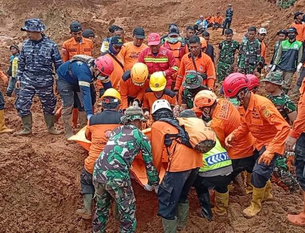 Hari Keempat Longsor Majenang: 2 Korban Ditemukan, Tim SAR Masih Cari 10 Korban Lain