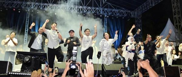 Penutupan Lamsel Fest 2025 Pecah, 