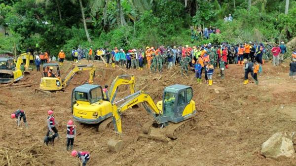 Gubernur Ahmad Luthfi Sebut Jawa Tengah Minimarket Bencana: Rawan Gerakan Tanah Tinggi