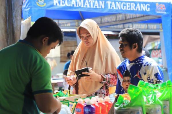 Bazar Sembako Dorong Kebutuhan Pangan Murah, Harga Telur Hingga Beras Dibawah Pasar