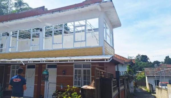 Angin Kencang Terjang Darma, Sejumlah Bangunan Rumah Warga Rusak