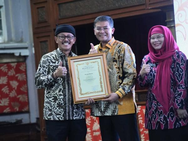 Viral hanya Setahun Indramayu Tembus Angka Stunting 9,8%, Jauh Kalahkan Target Nasional