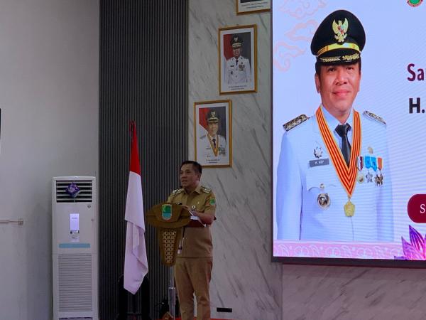 Bupati Aep Ajak Warga Karawang Galang Donasi untuk Palestina pada CFD 14 Desember