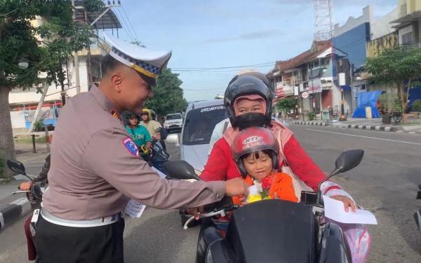 Sepekan Operasi Zebra, Satlantas Ponorogo Tegur dan Tilang Pelanggar Lalin